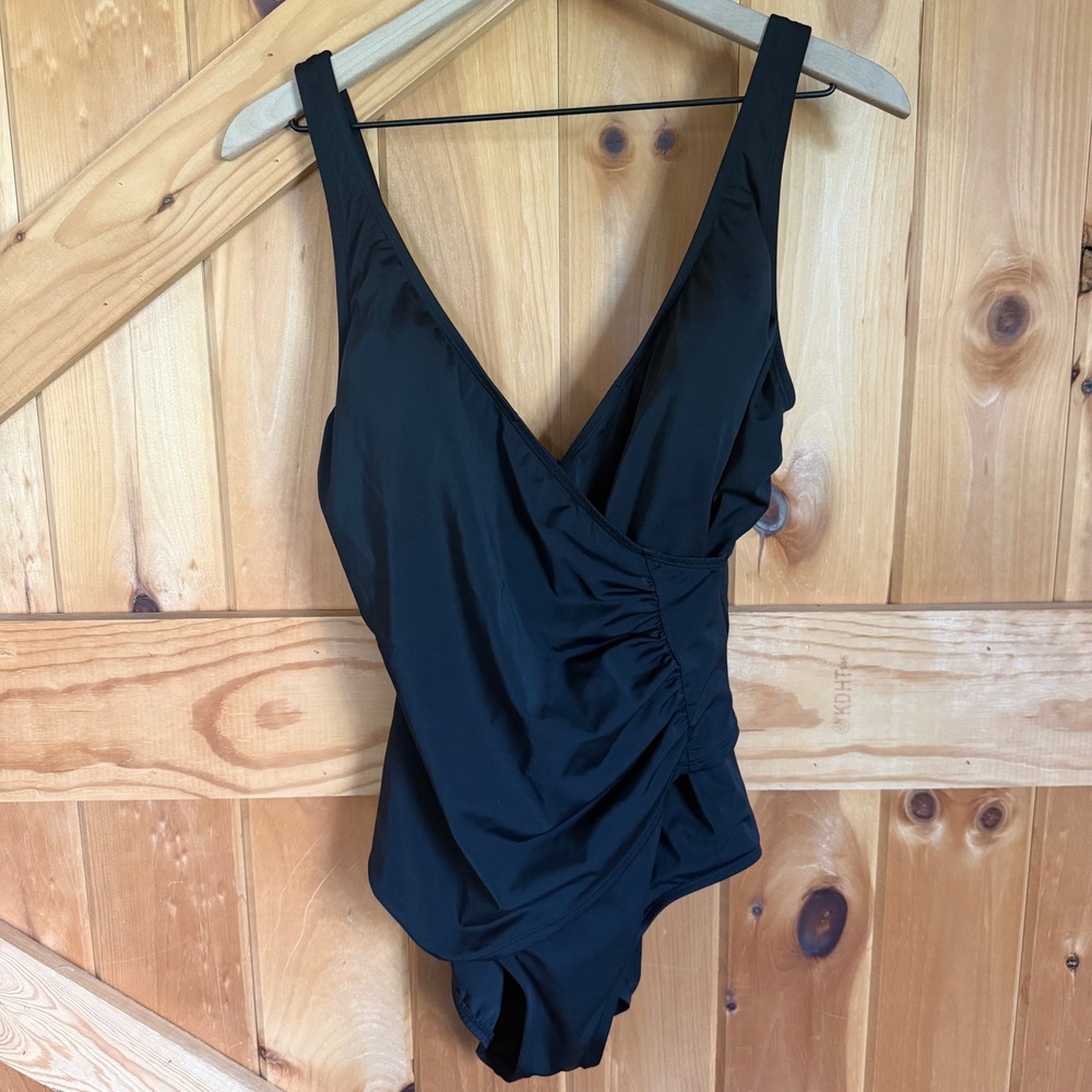 Jantzen One Piece Swimsuit Womens 14 Black Ruched Surplice Wrap V-Neck Beachwear